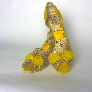 Pin up girl Rock-a-Billy Pumps Vintage Retro chic